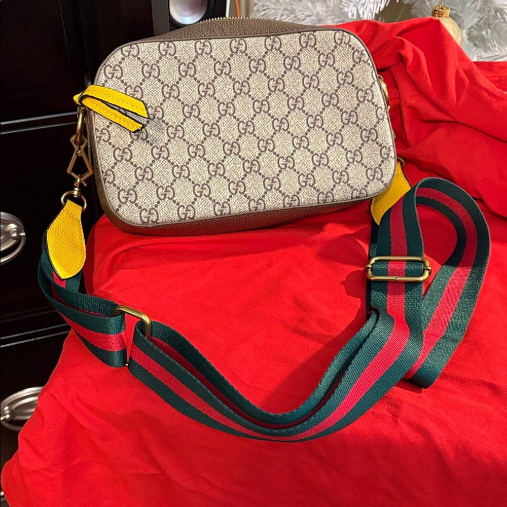 Purse - Picture 7 of 7